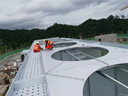 廣東冷卻塔廠家在對冷卻塔進行節能改造時需要注意什