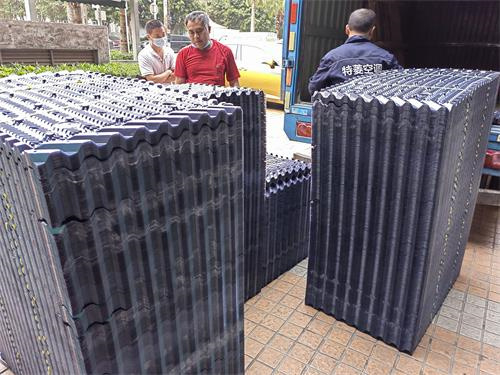 漏風對開式冷卻塔降溫影響體現在哪些方面？？