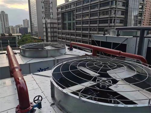 不銹鋼水箱和玻璃鋼水箱哪種便宜(不銹鋼玻璃鋼水箱