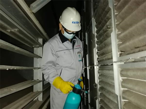 玻璃鋼冷卻塔為防止內循環凍住都做了哪些措施(閉式玻璃鋼冷卻塔怎么處